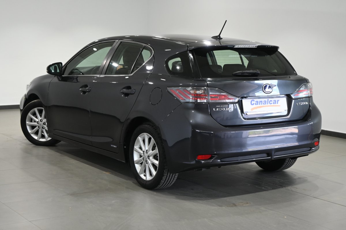 Foto Lexus CT 6