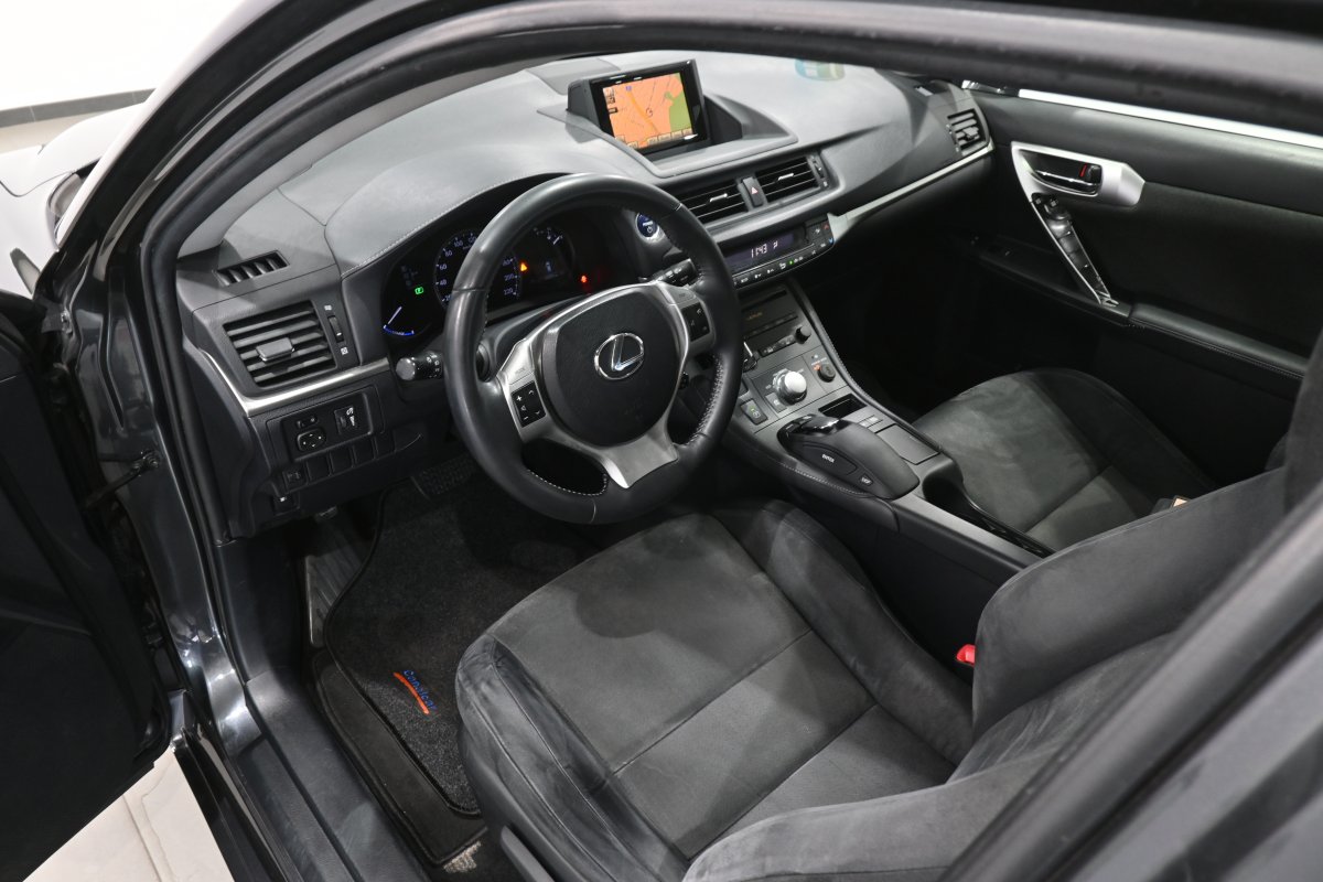 Foto Lexus CT 9