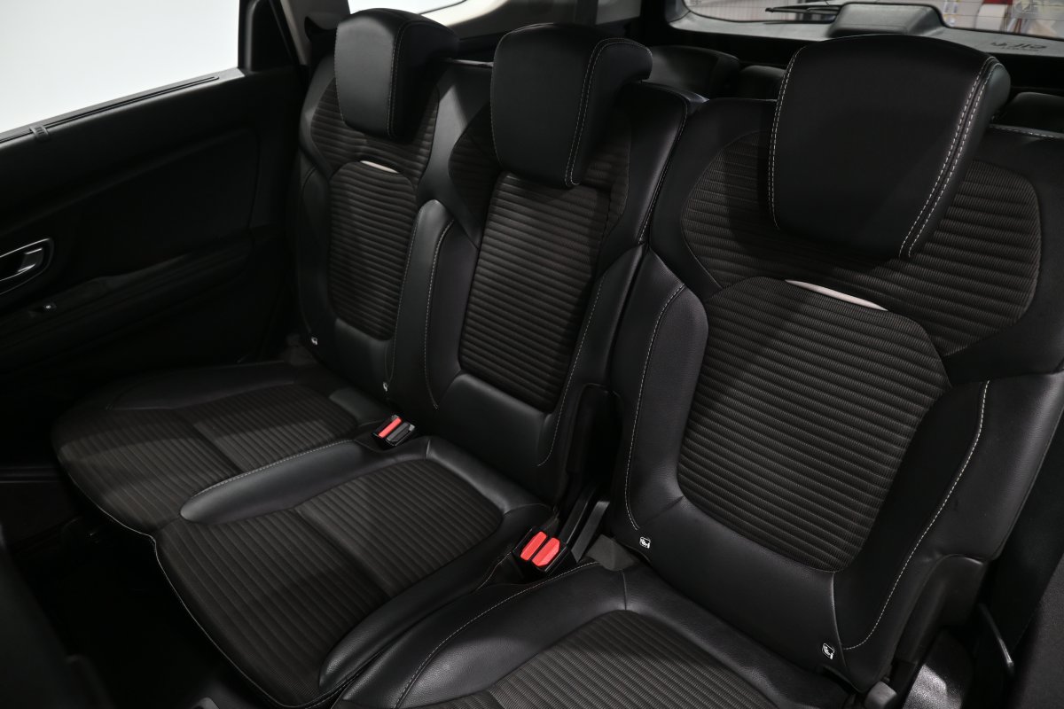 Foto Renault Grand Scenic 12