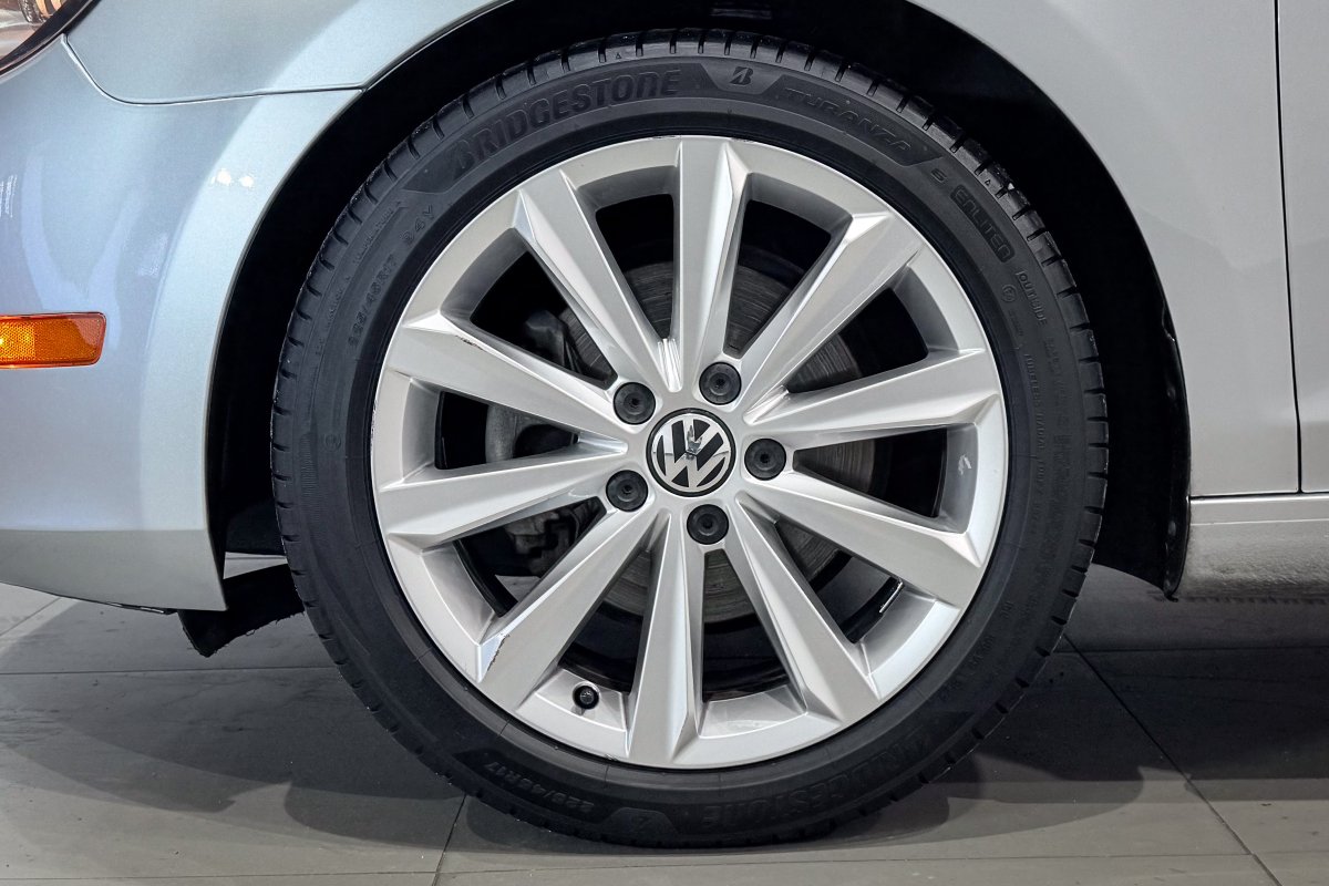 Foto Volkswagen Golf 26