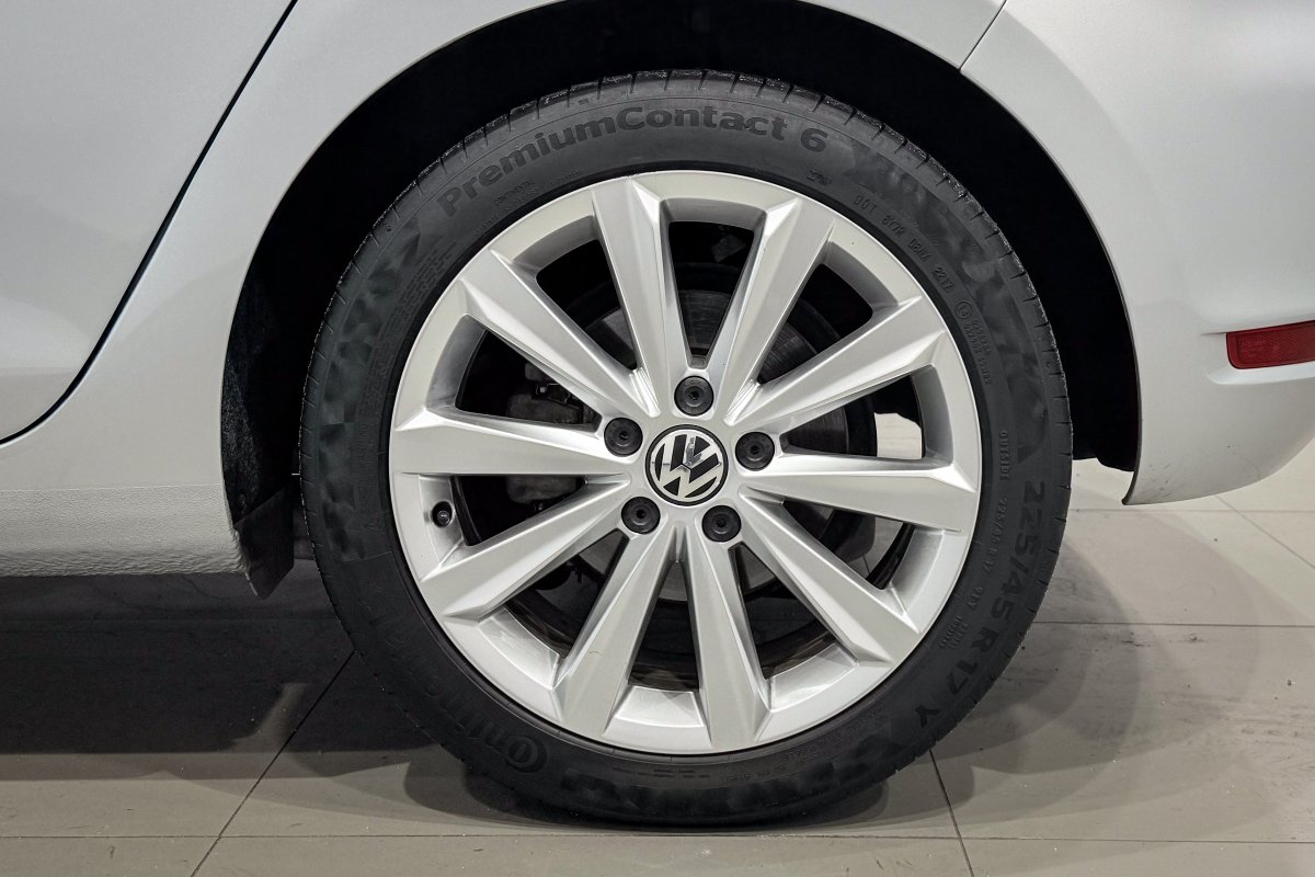 Foto Volkswagen Golf 27