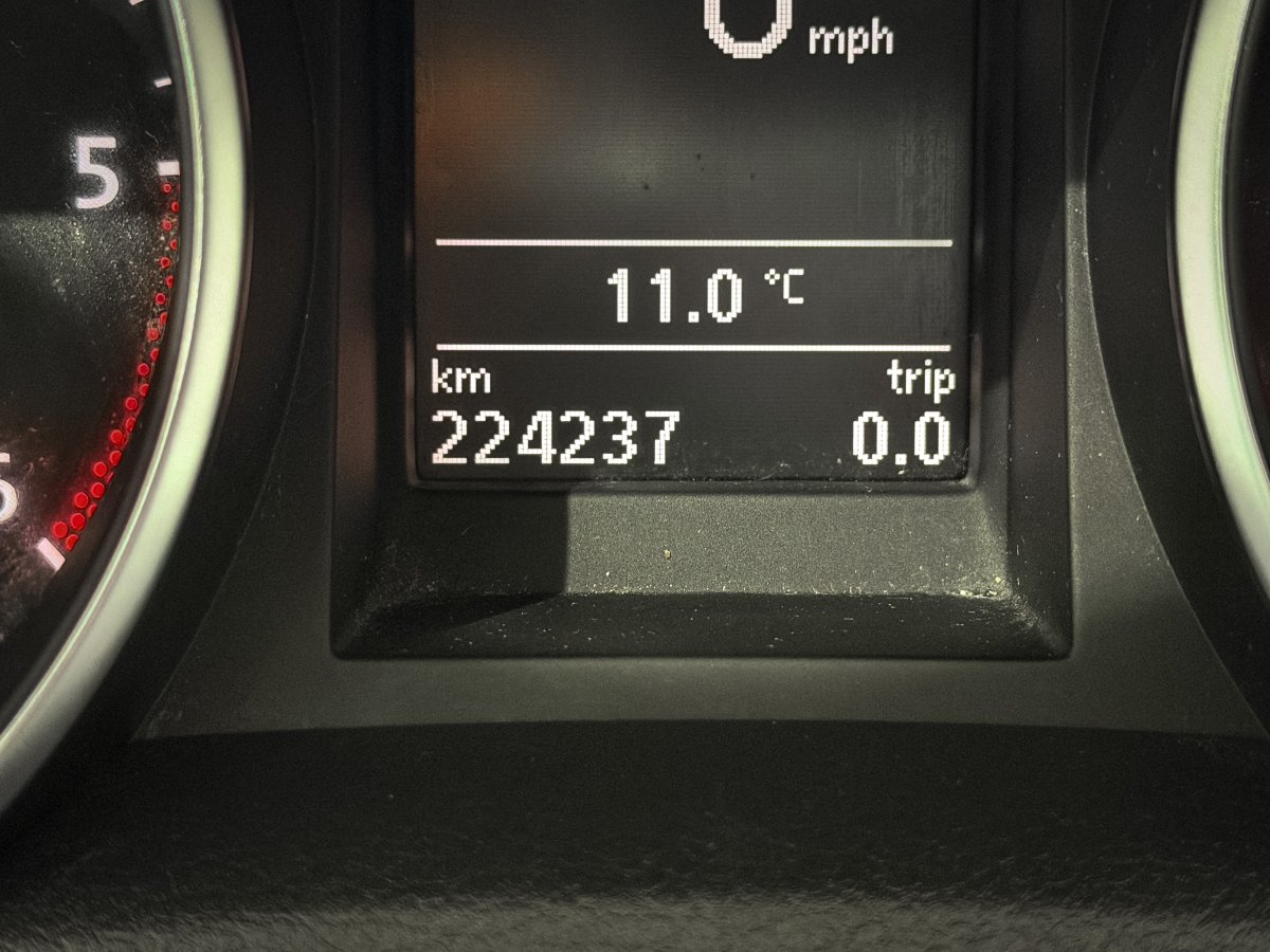 Foto Volkswagen Golf 13