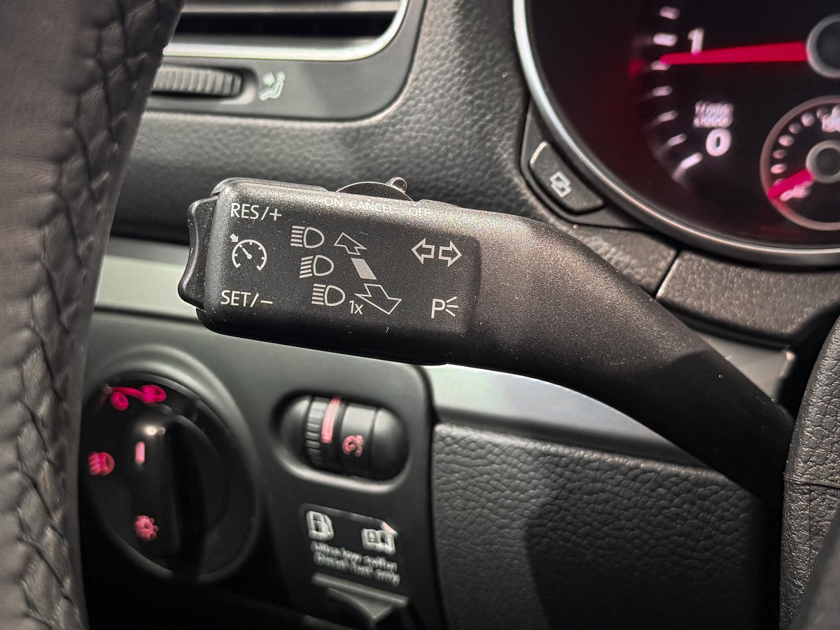 Foto Volkswagen Golf 22