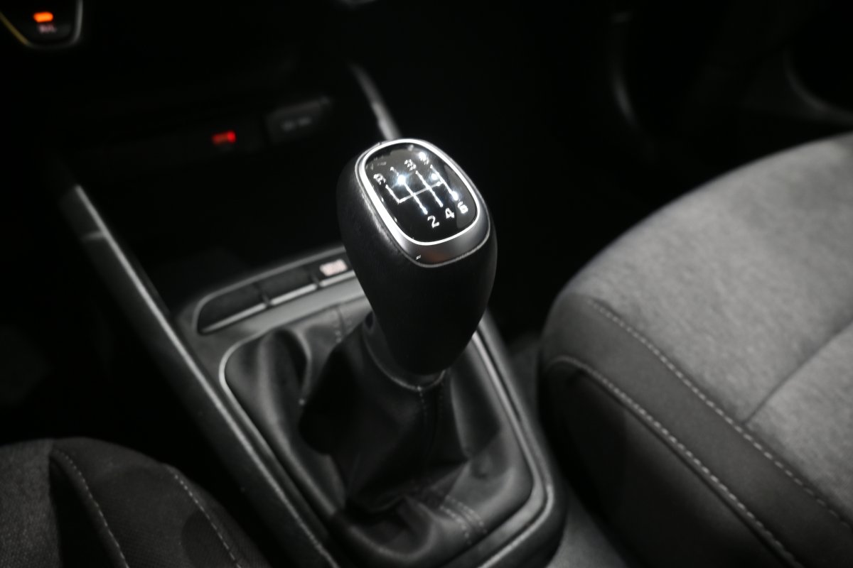 Foto Kia Stonic 18