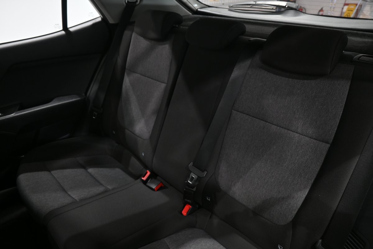 Foto Kia Stonic 11