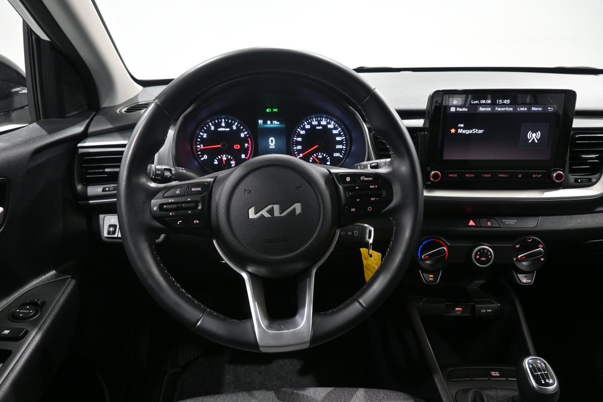 Foto Kia Stonic 17