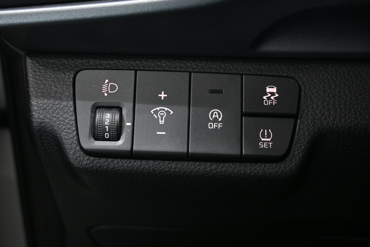 Foto Kia Stonic 23