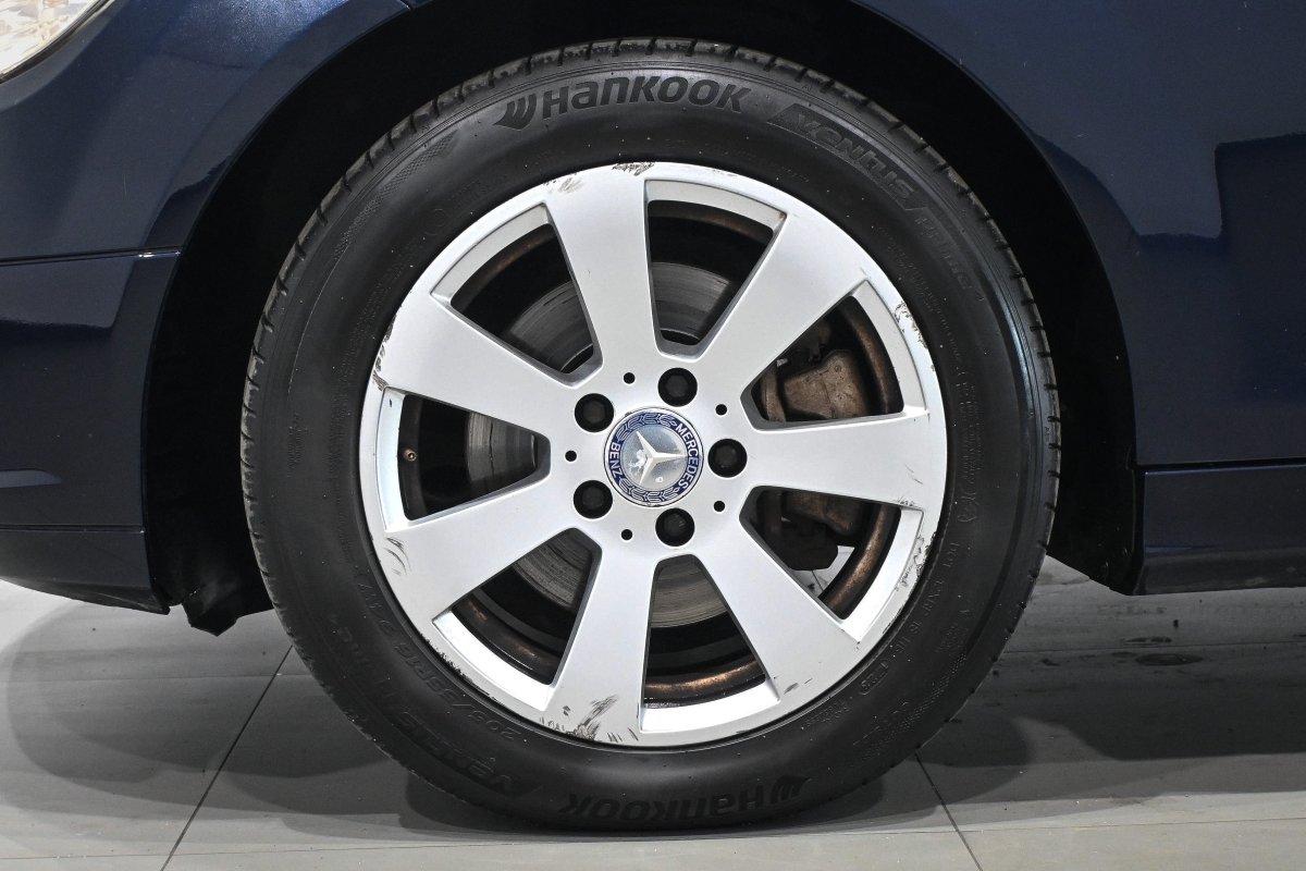Foto Mercedes-Benz C 24