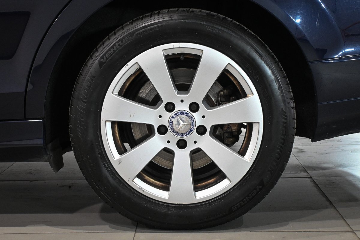 Foto Mercedes-Benz C 25