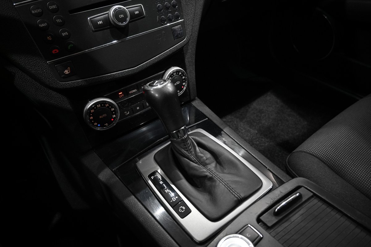 Foto Mercedes-Benz C 15