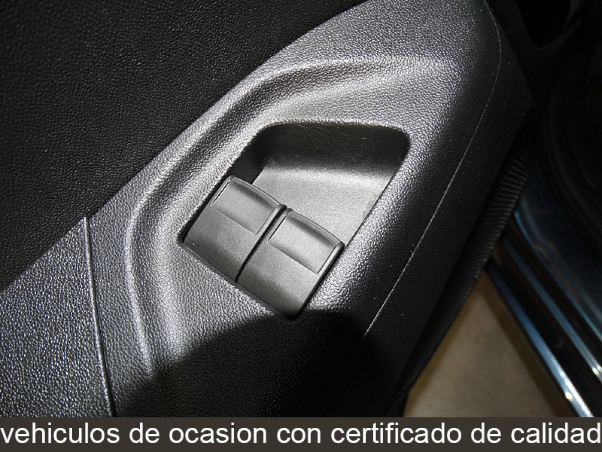 Foto Peugeot 108 23