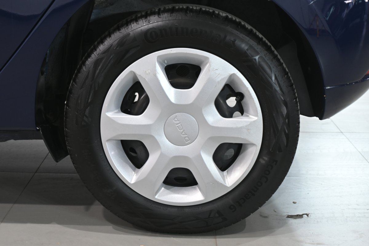 Foto Dacia Sandero 25