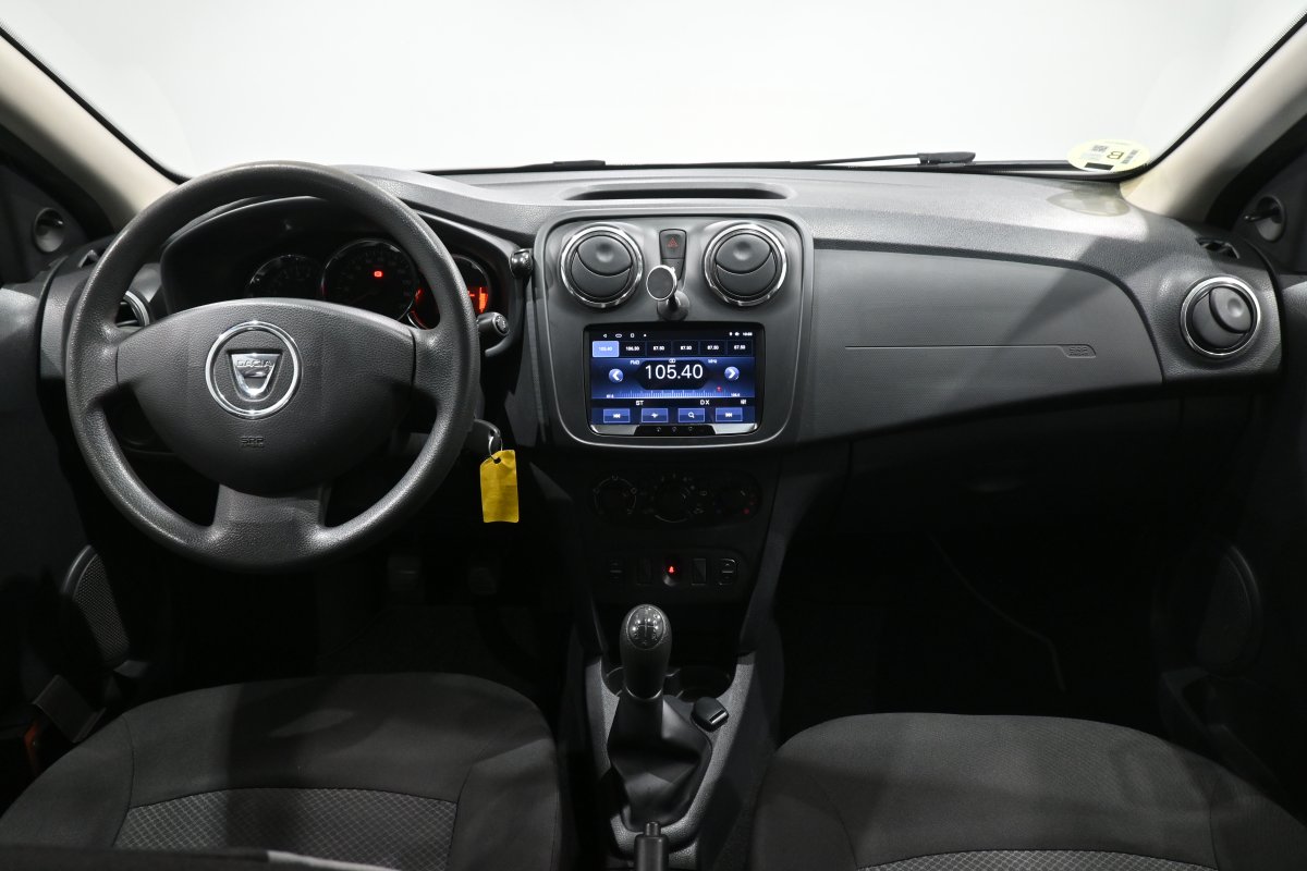 Foto Dacia Sandero 17