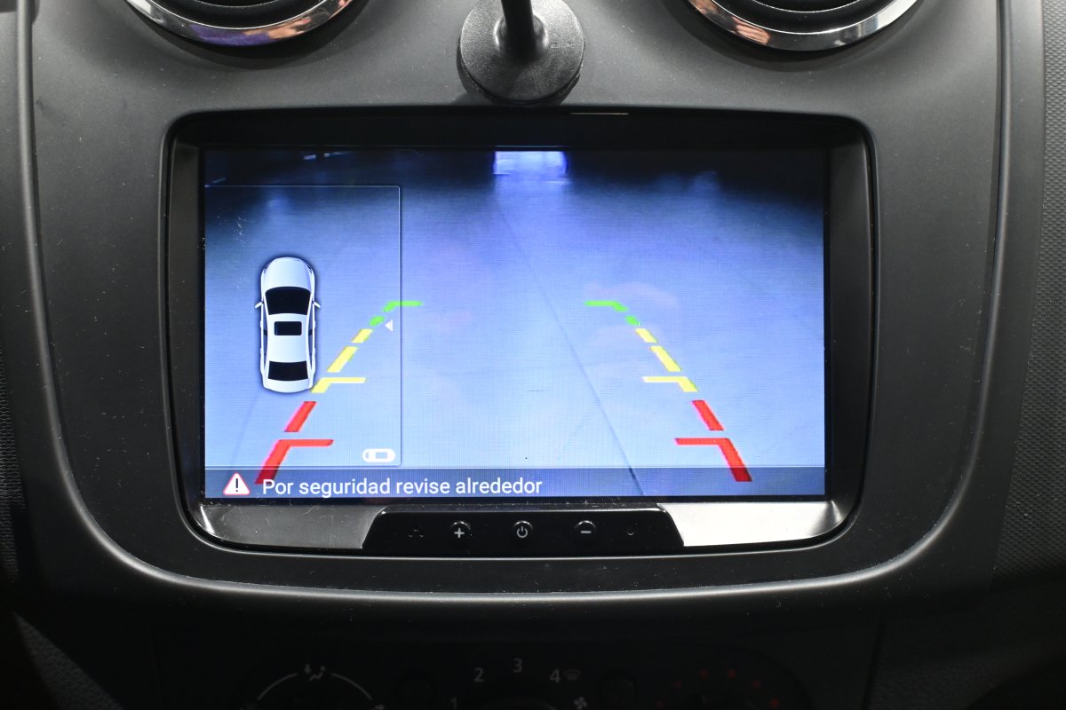 Foto Dacia Sandero 15