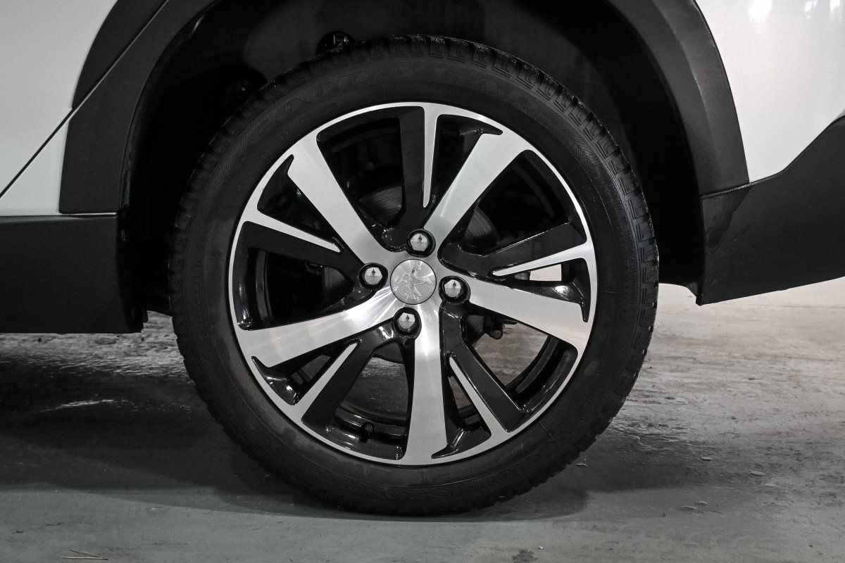 Foto Peugeot 2008 36
