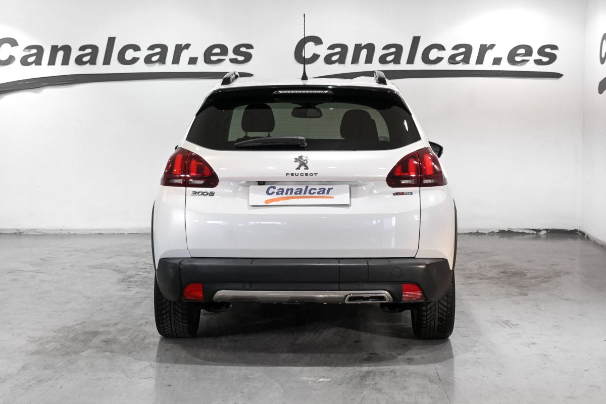 Foto Peugeot 2008 6
