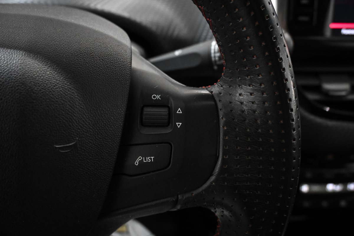Foto Peugeot 2008 31