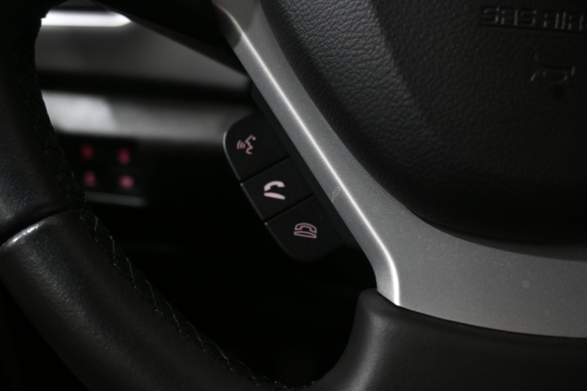 Foto Suzuki S-CROSS 23