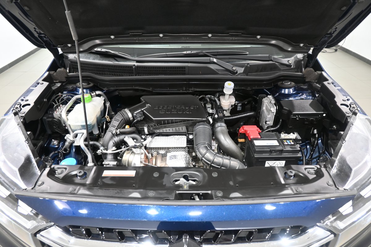 Foto Suzuki S-CROSS 7