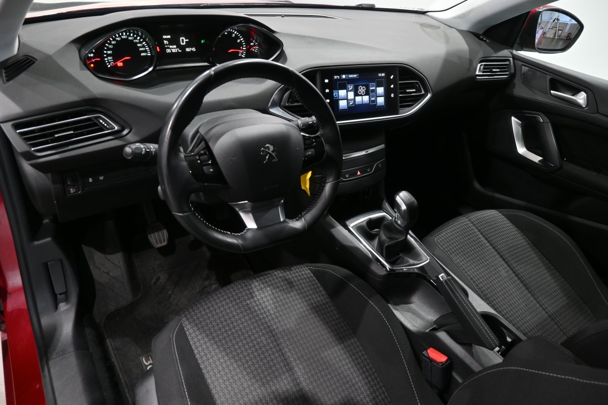 Foto Peugeot 308 9