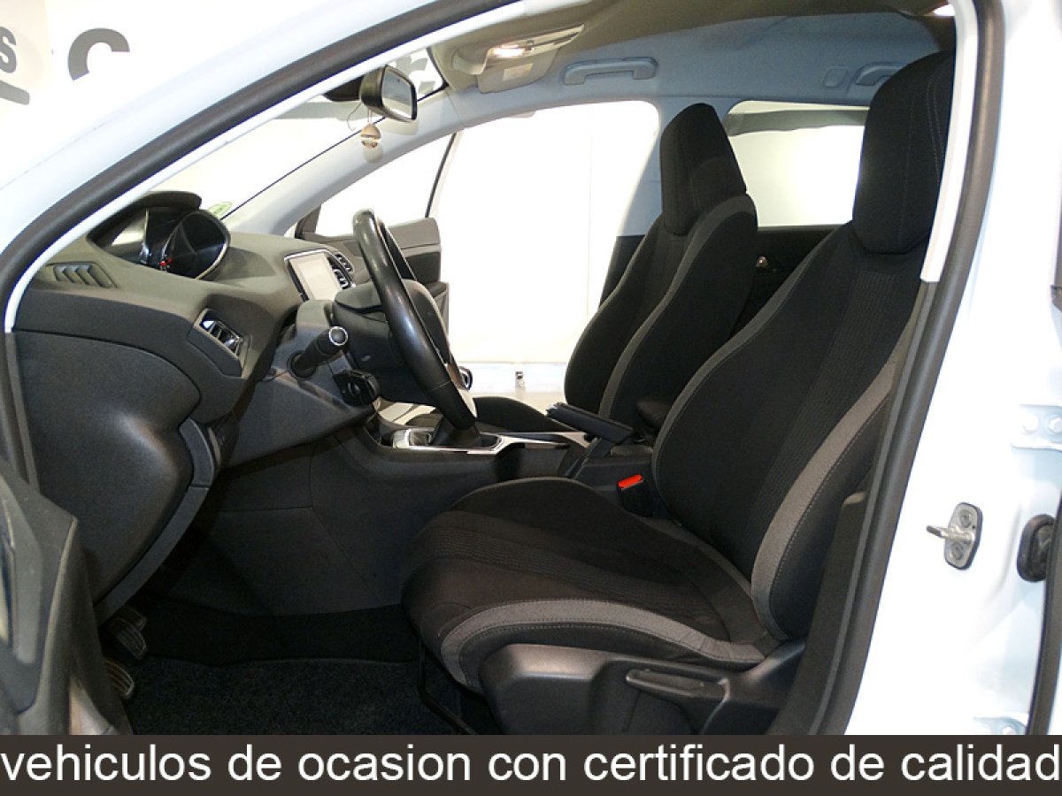 Foto Peugeot 308 15