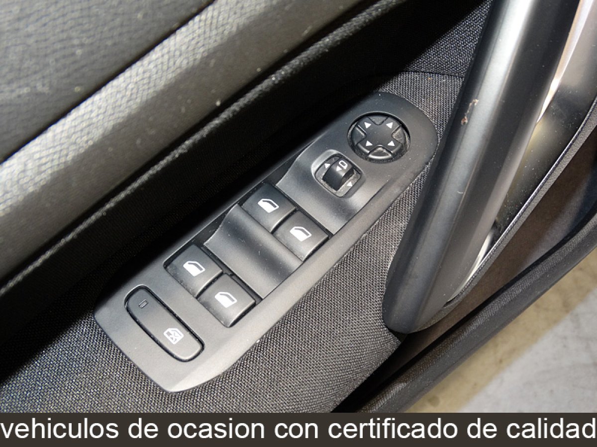 Foto Peugeot 308 21