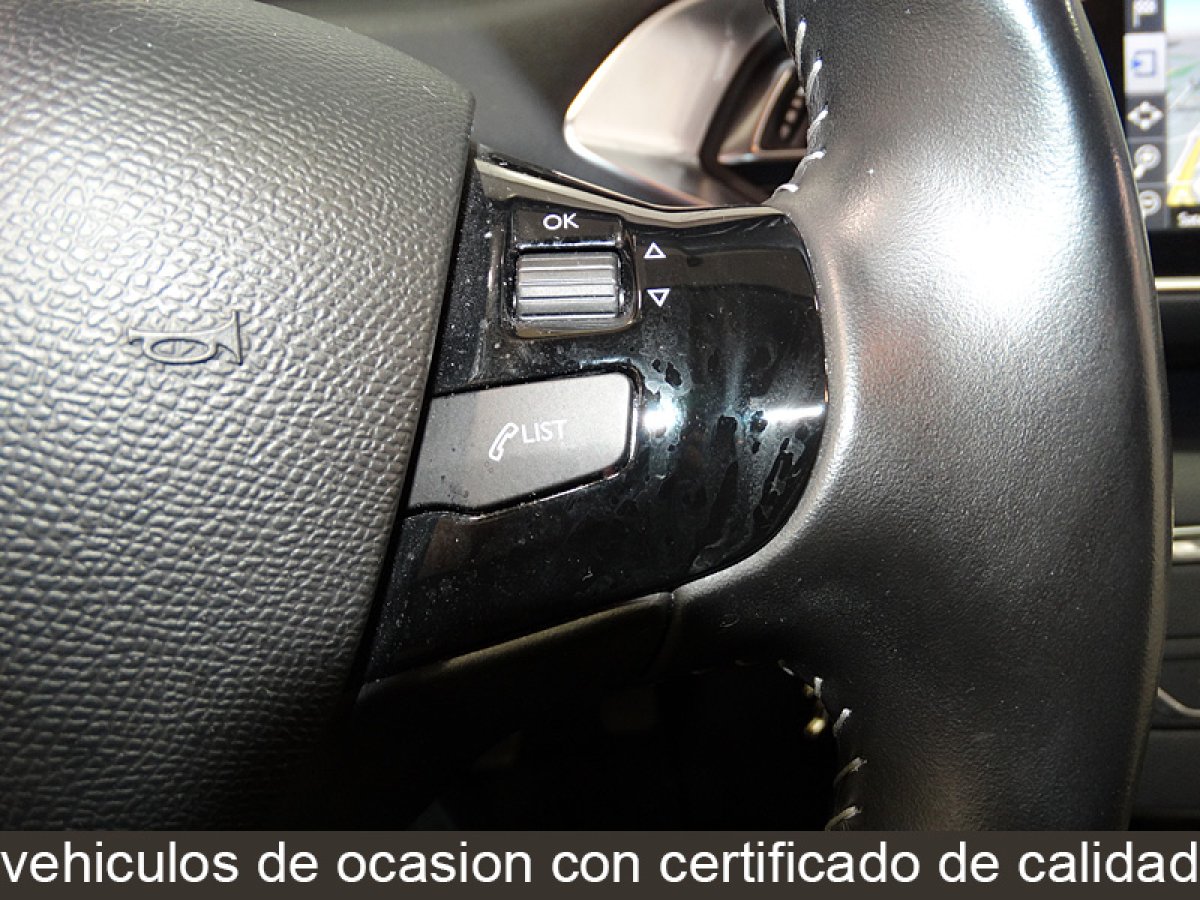 Foto Peugeot 308 23