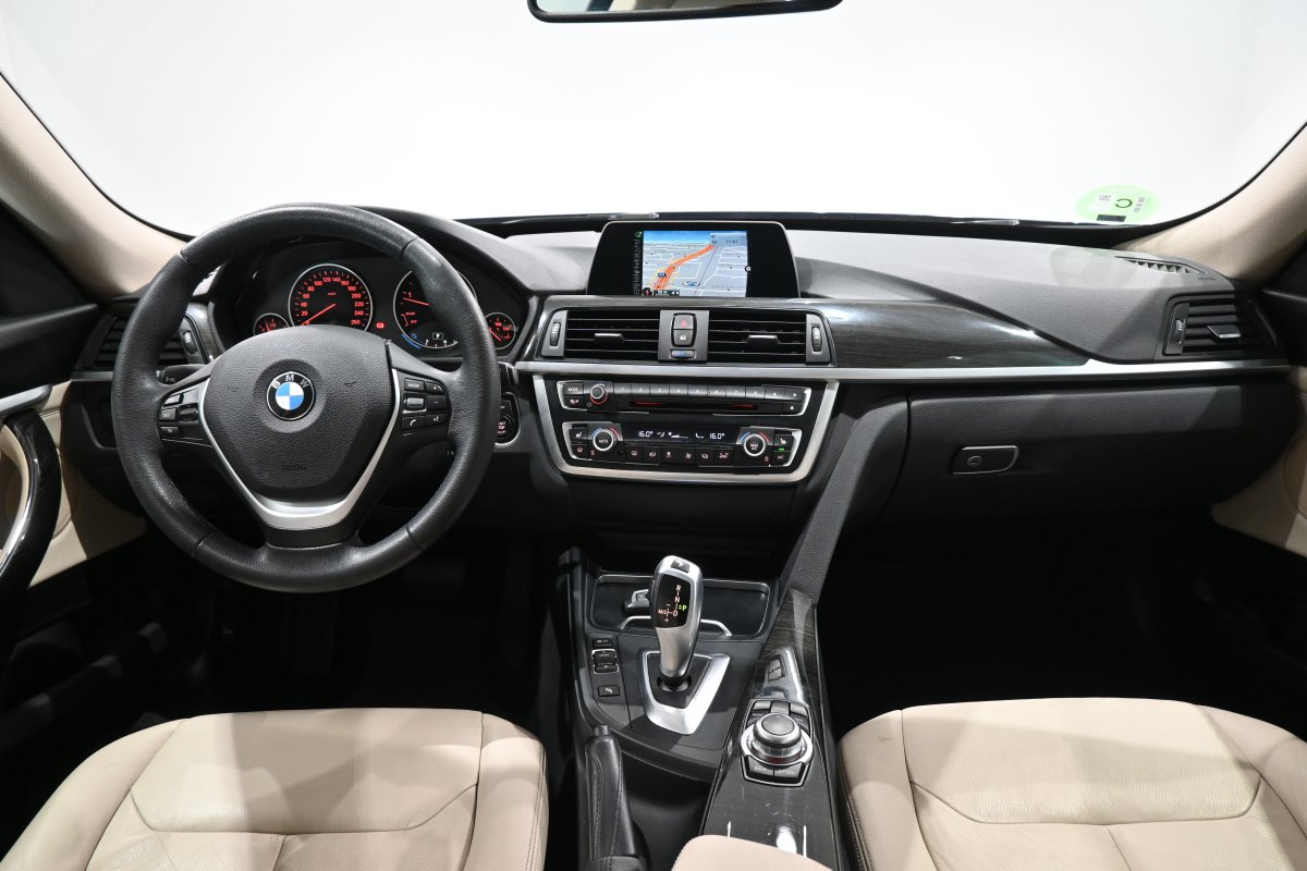Foto Bmw 318dA GRAN TURISMO 16