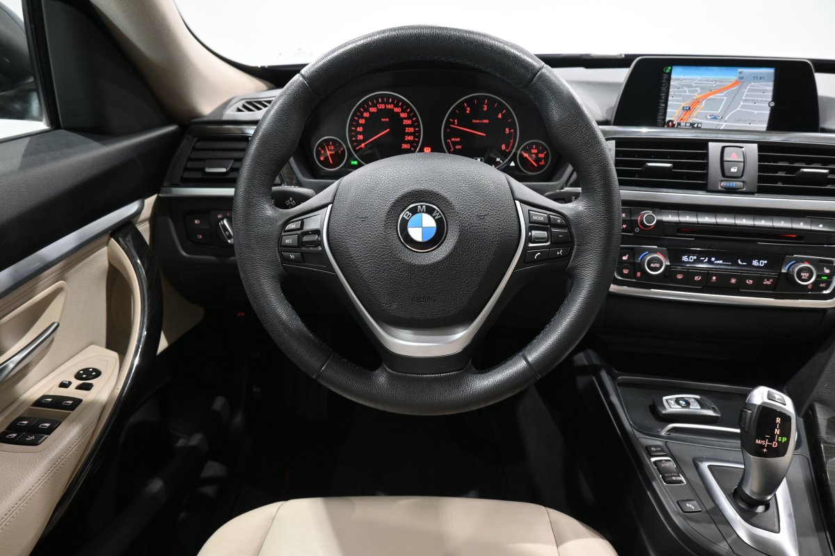 Foto Bmw 318dA GRAN TURISMO 17