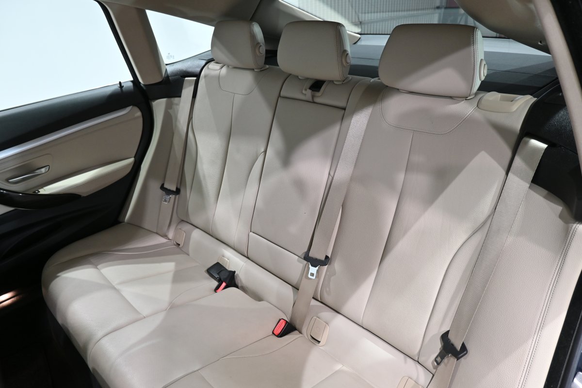 Foto Bmw 318dA GRAN TURISMO 11