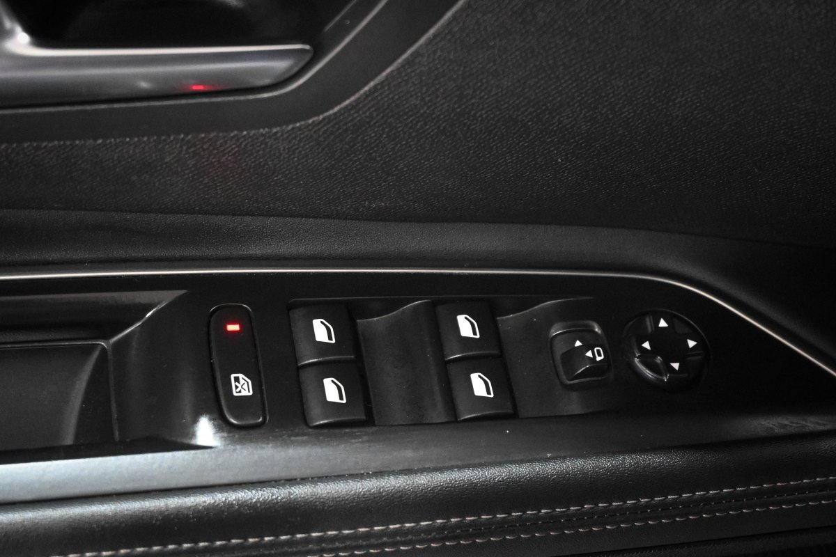 Foto Peugeot 5008 31