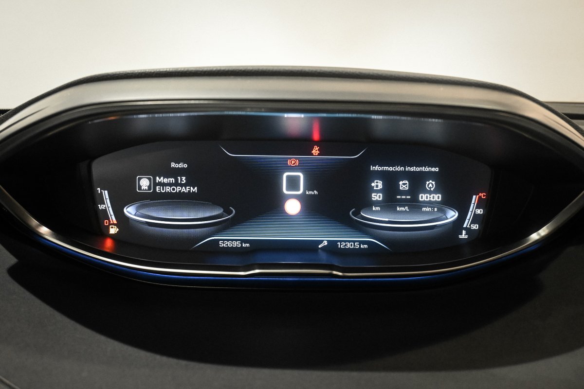 Foto Peugeot 5008 14