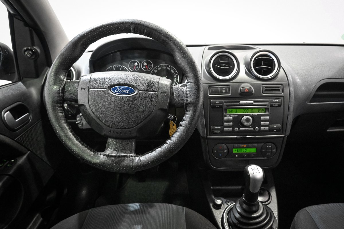 Foto Ford Fiesta 15