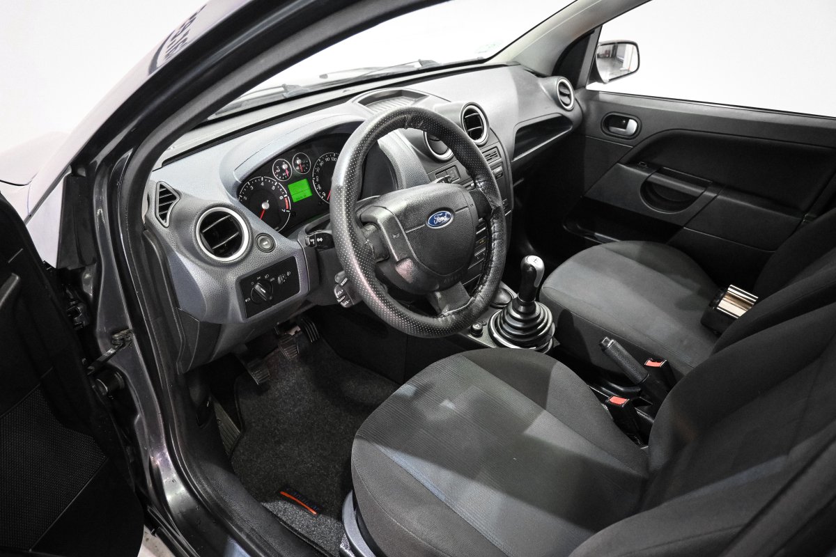 Foto Ford Fiesta 10