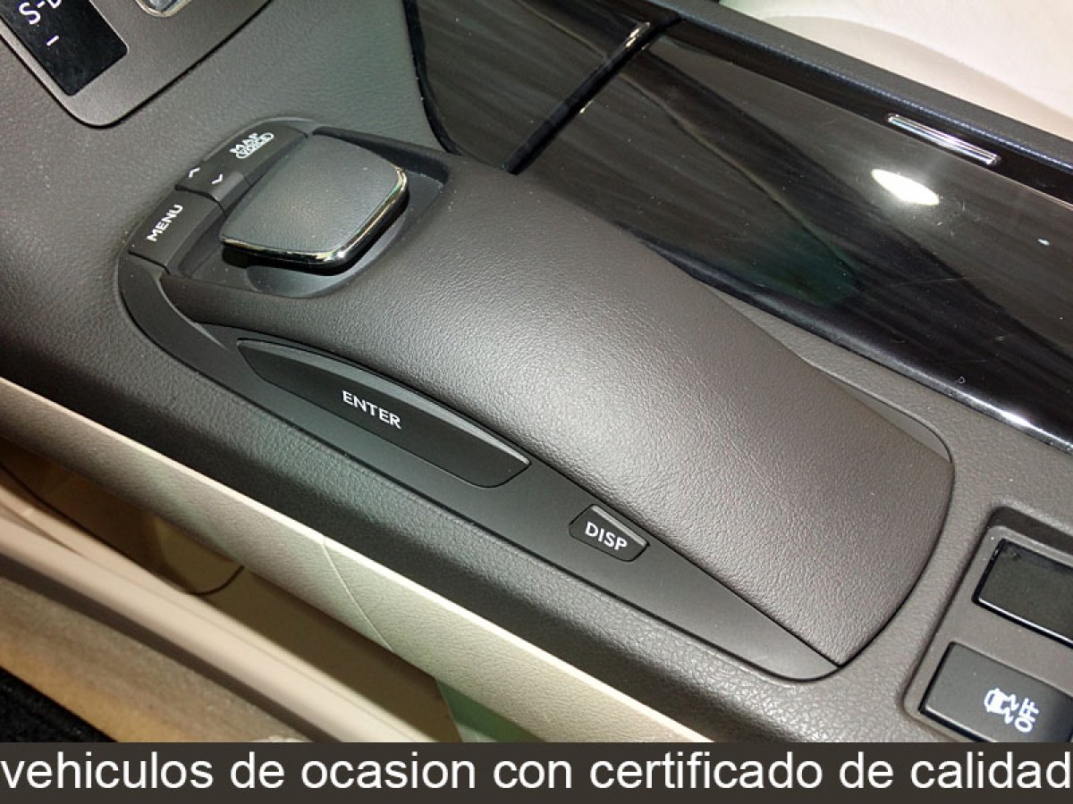 Foto Lexus RX 450h 34