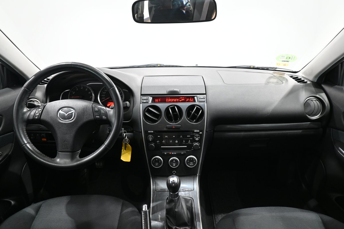 Foto Mazda Mazda6 16