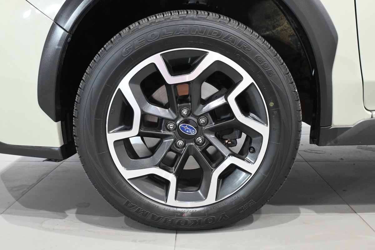 Foto Subaru XV 30