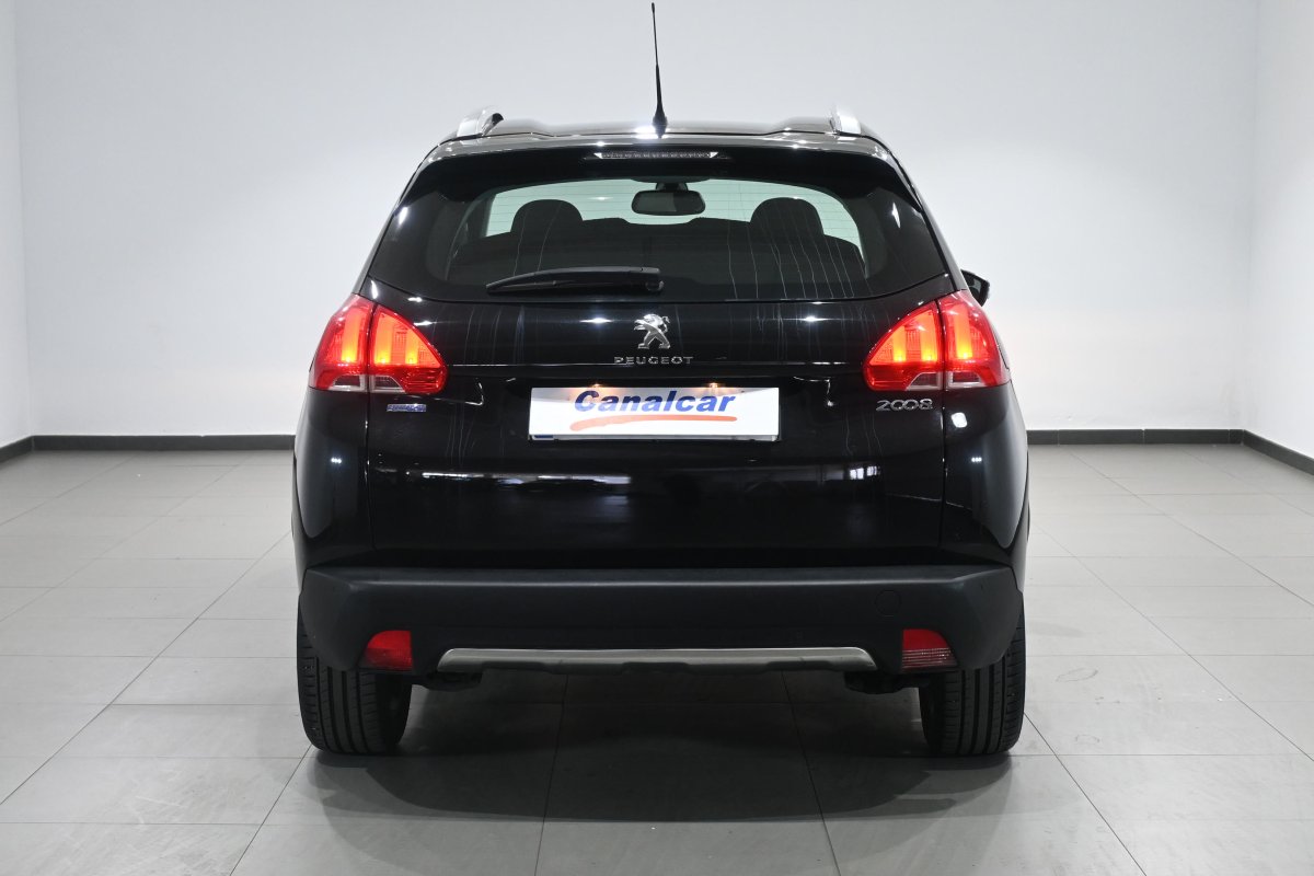 Foto Peugeot 2008 5