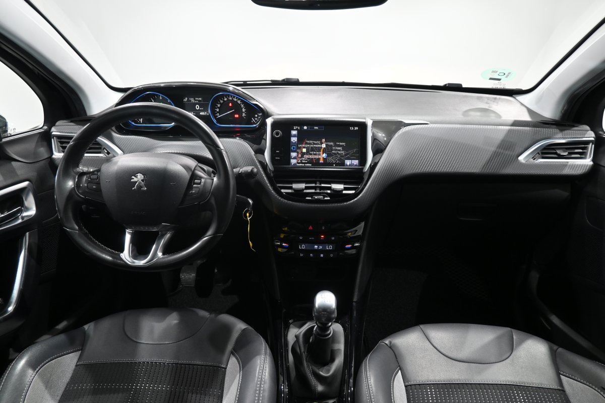 Foto Peugeot 2008 18