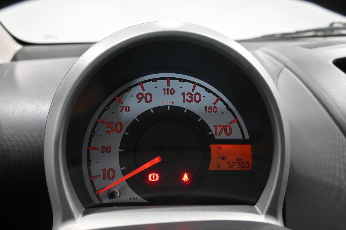Foto Toyota Aygo 14