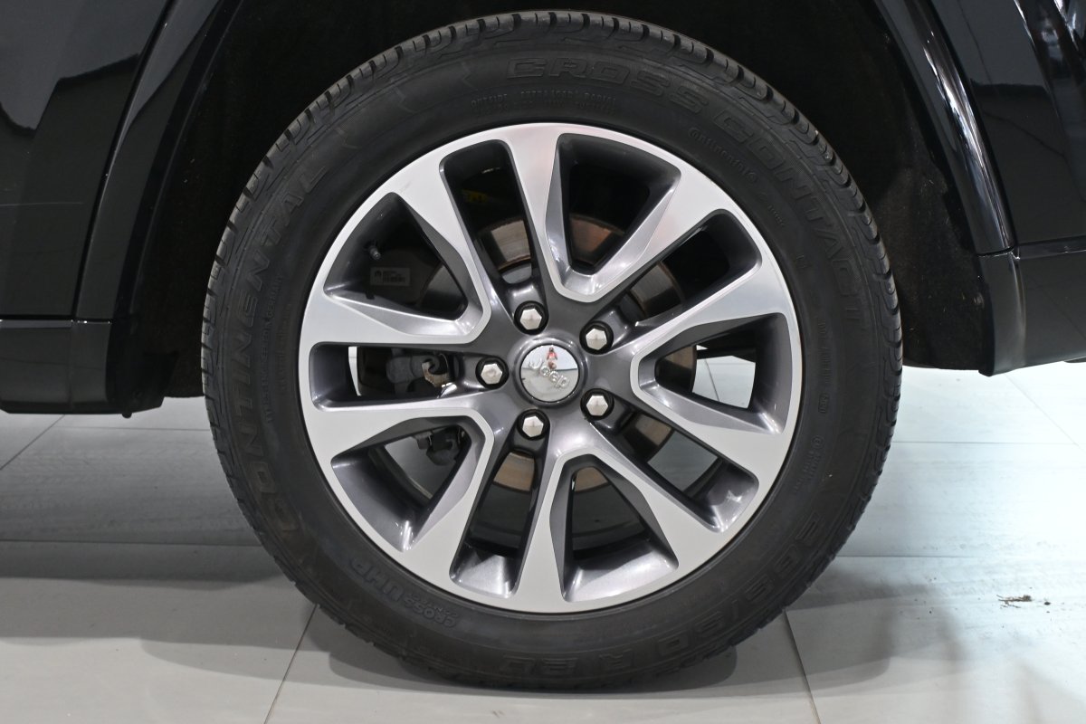 Foto Jeep Grand 33