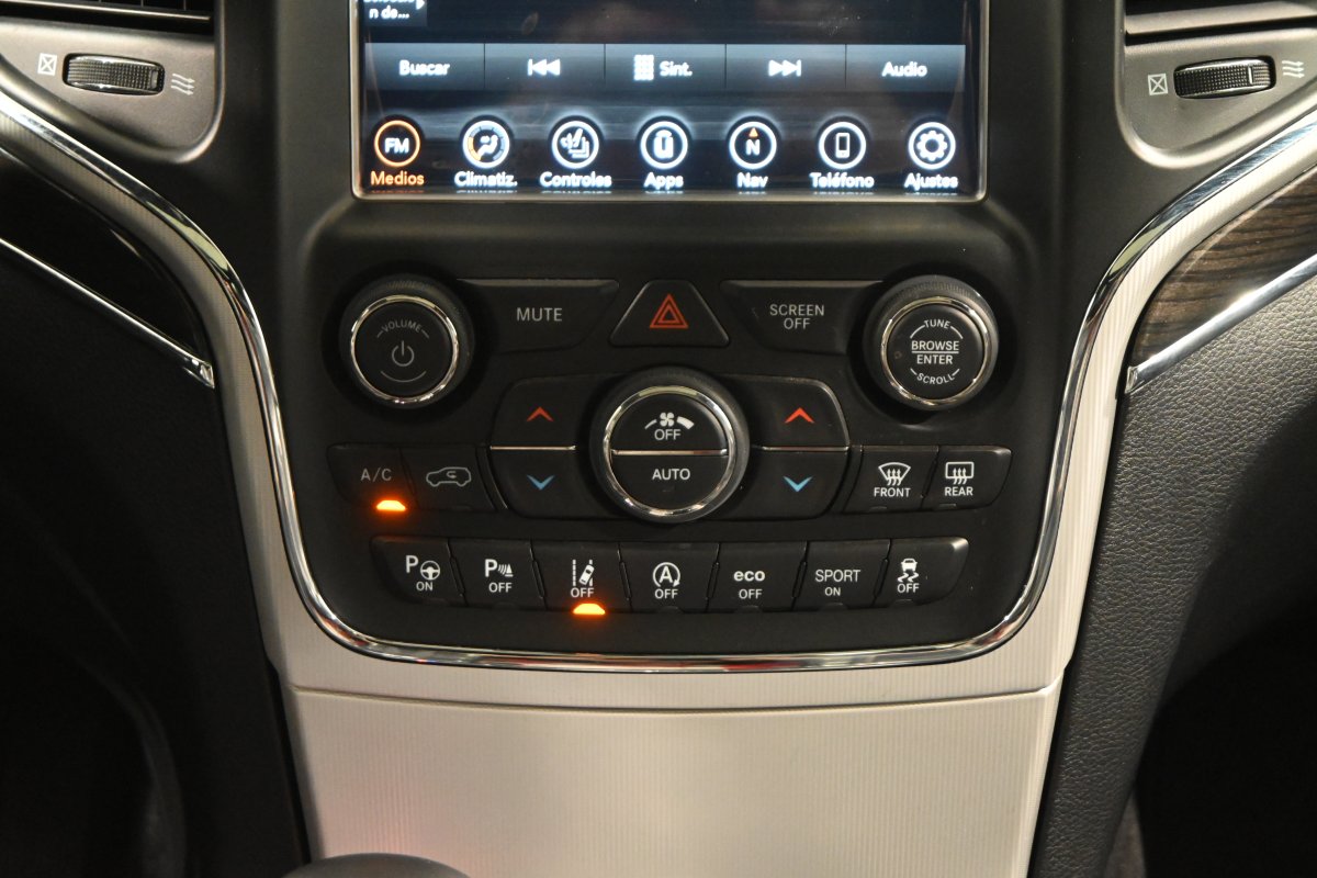 Foto Jeep Grand 17