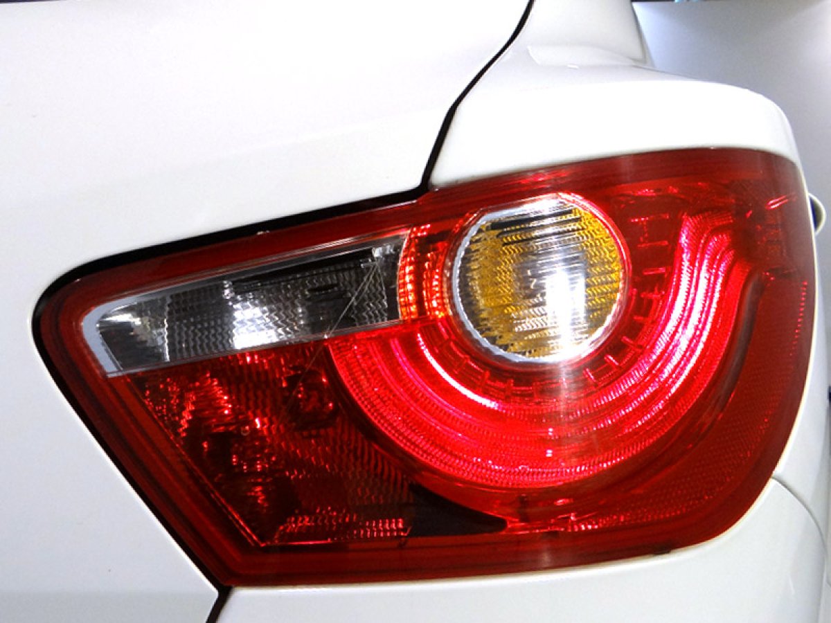 Foto Seat Ibiza 15