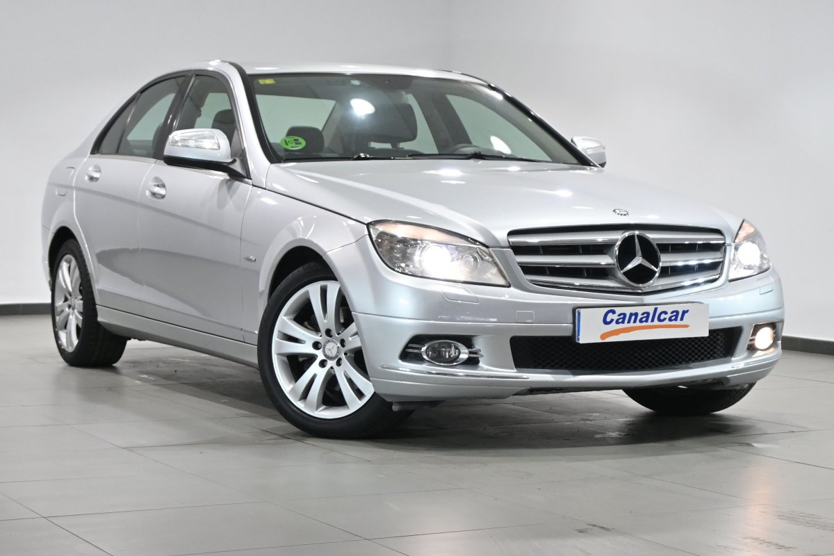 Foto Mercedes-Benz C 3