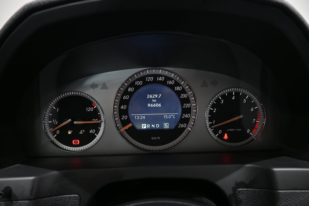 Foto Mercedes-Benz C 13