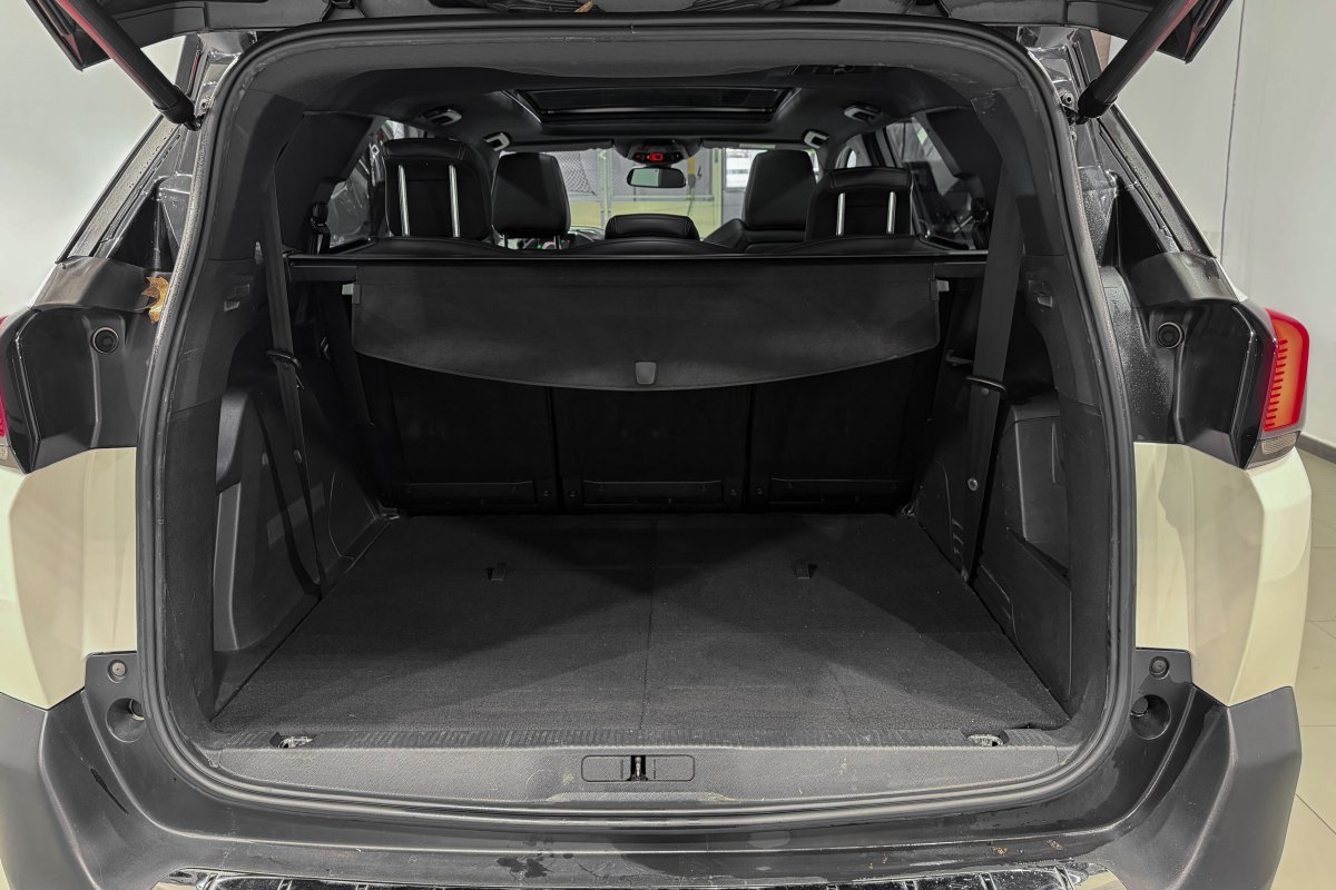 Foto Peugeot 5008 6