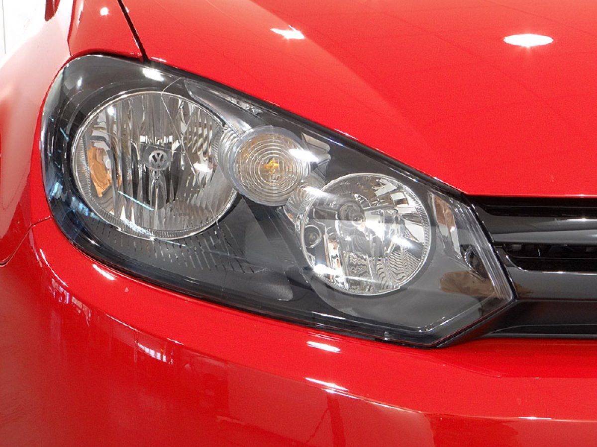 Foto Volkswagen Golf 17