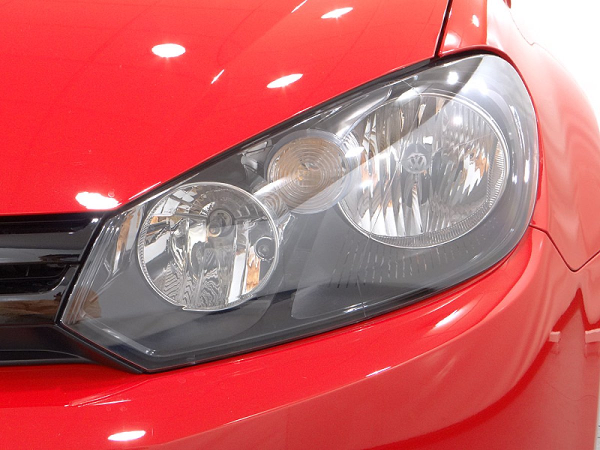 Foto Volkswagen Golf 19