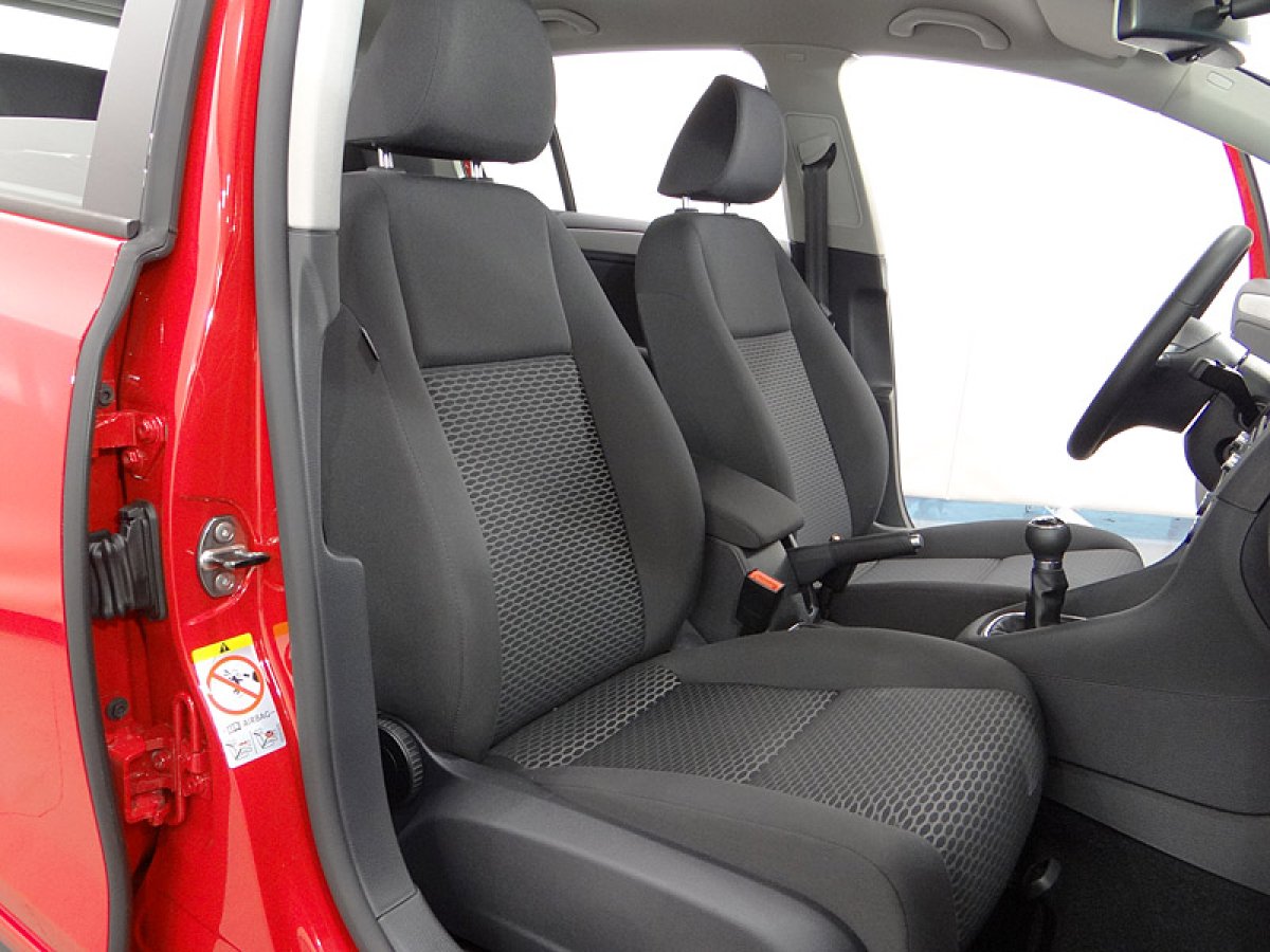 Foto Volkswagen Golf 22
