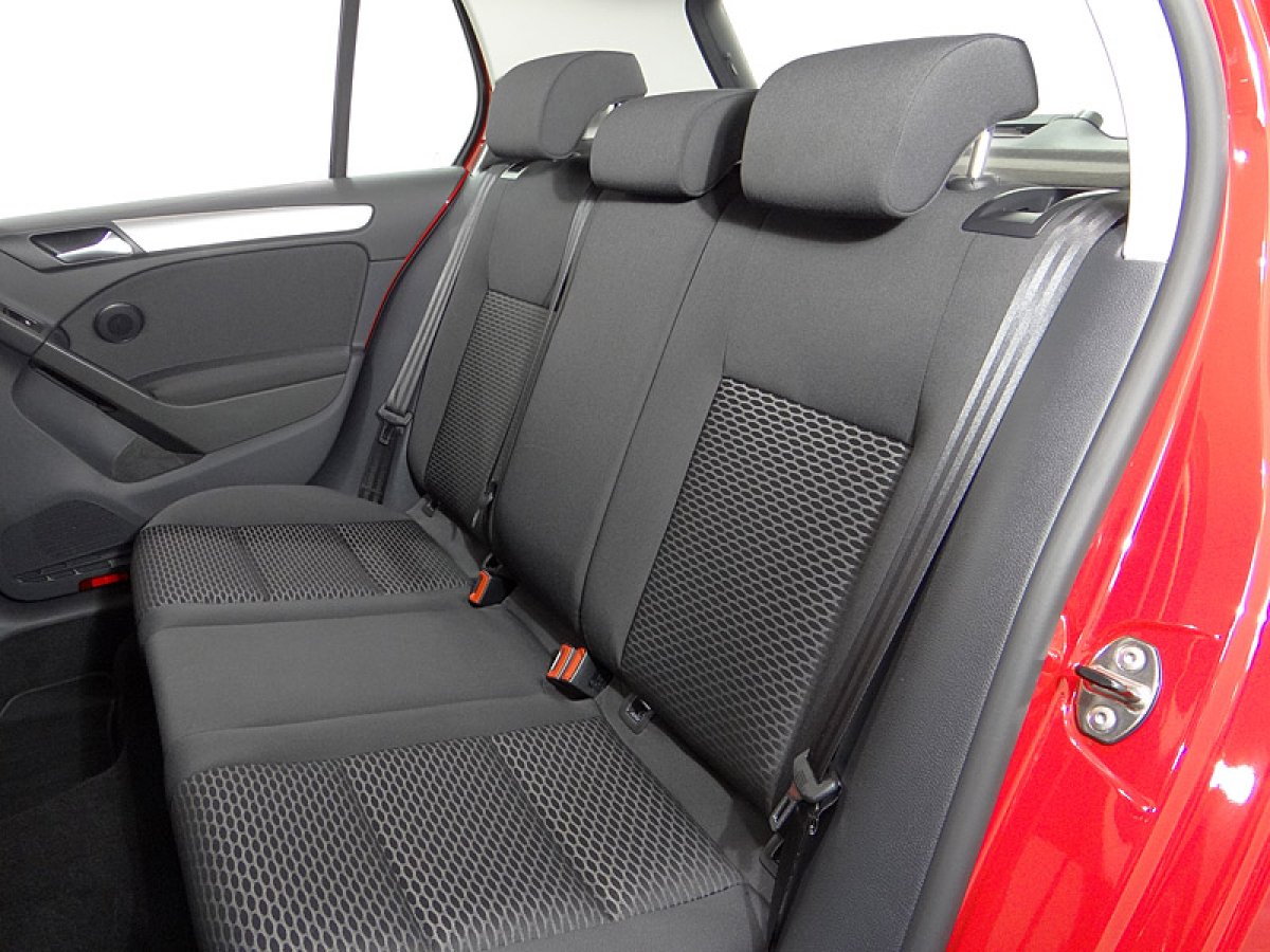 Foto Volkswagen Golf 24